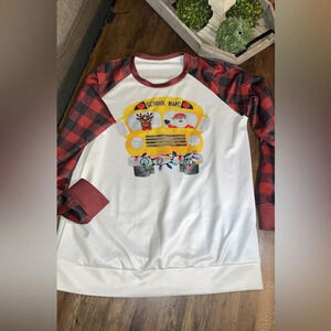 Teacher/Bus Driver Long Sleeve Christmas Holiday Graphic Shirt XL Women